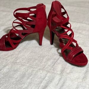 Women MPO red 3” heel sandal